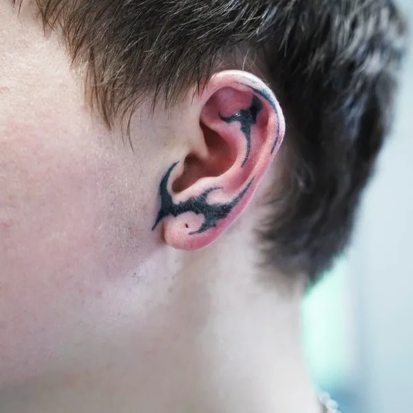 Abstract tattoo by Rever