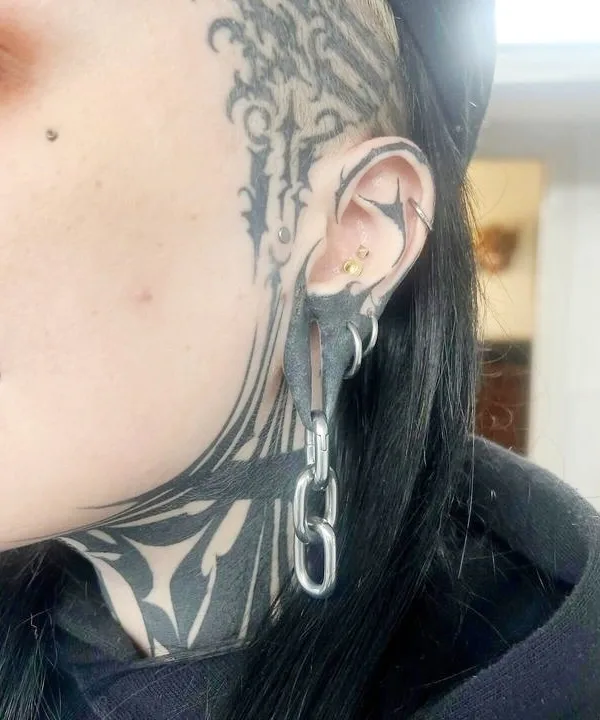 Abstract tattoo by Rever