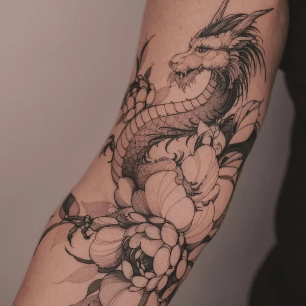 Botanical tattoo by ARTY in Berlin