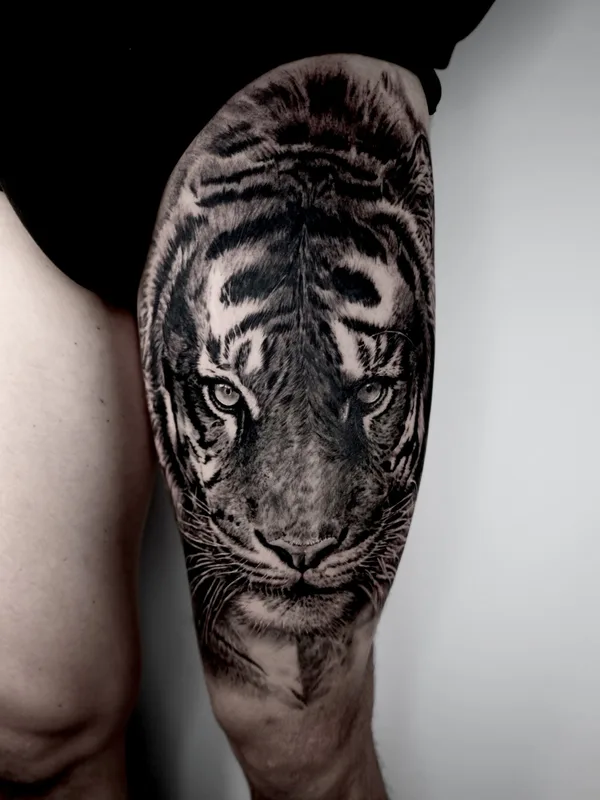 black and grey realism tattoo on thigh #82022 | Tattoo Artist Jay Han
