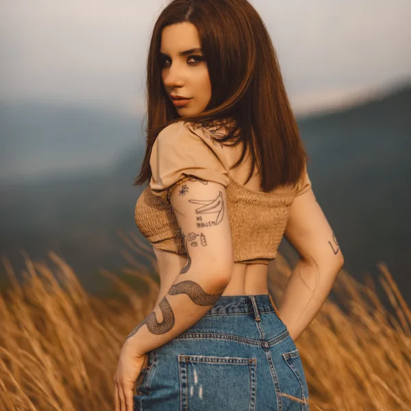 татуировка #82520 | Тату Модель Adele Handy