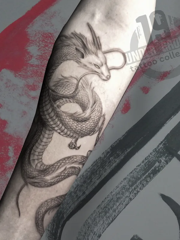 female black graphic Tatuagem em forearm #82574 | Tatuador Антон Козловских