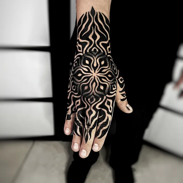 Ornamental tattoo by Vir Paiz in Córdoba