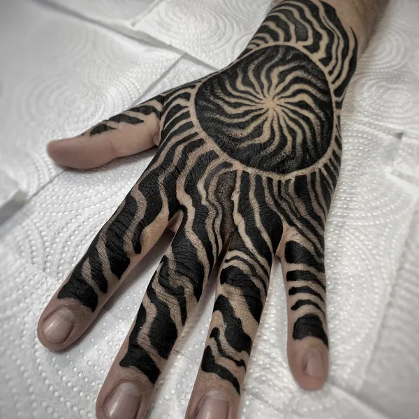 Ornamental tattoo by Vir Paiz in Córdoba