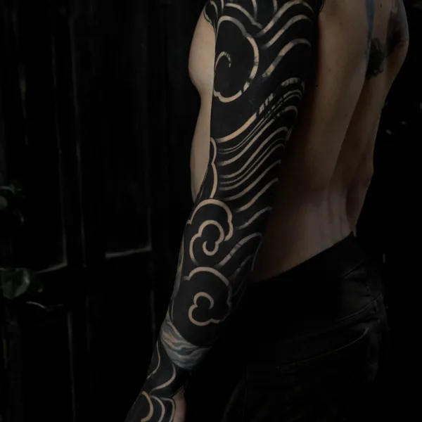Ornamental tattoo by Vir Paiz in Córdoba