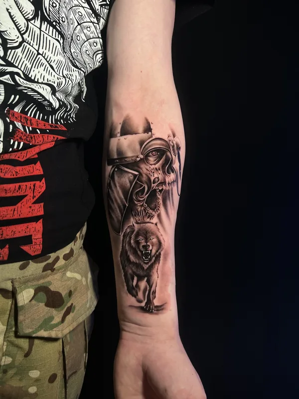 male black realism 타투 부위 forearm #82695 | 타투이스트 Алексей Шитов