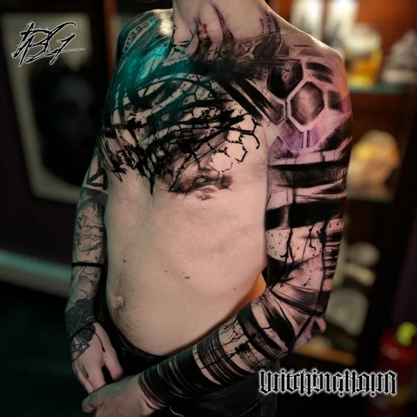avant-garde tattoo by Bobby Grey in Amsterdam