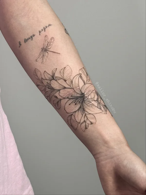 black and grey fineline татуировка на forearm #83492 | Тату мастер Анастасия Дьячкова