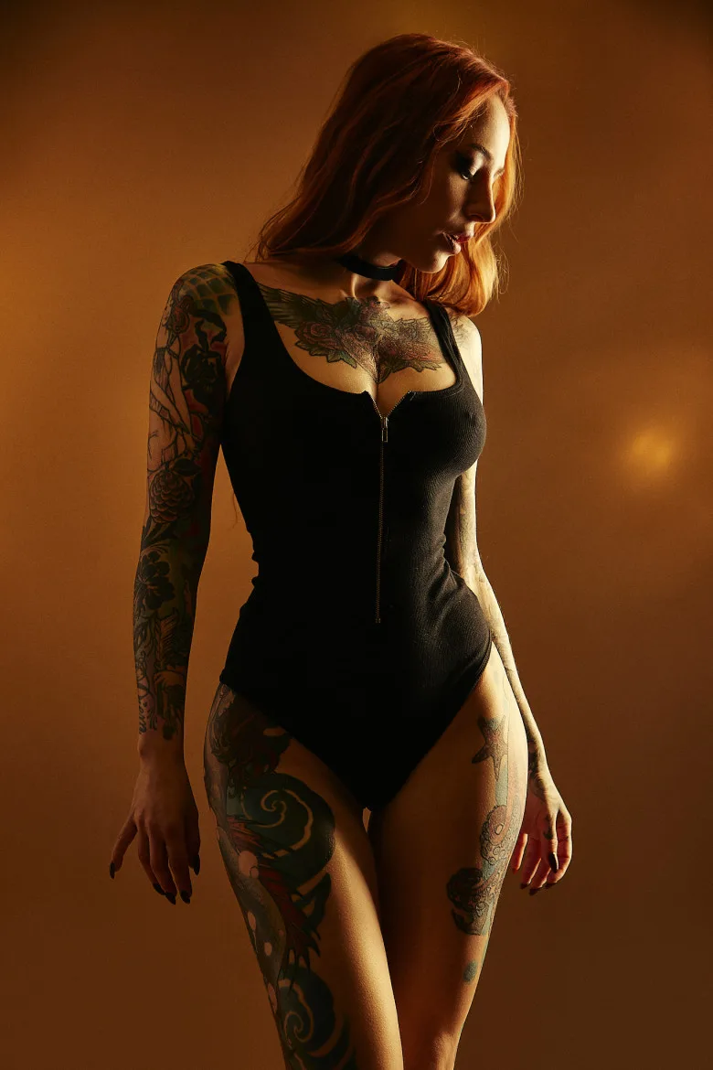 Hot tattoo model Yana Sinner in a photo shoot by Daniele Dentamaro - image 5