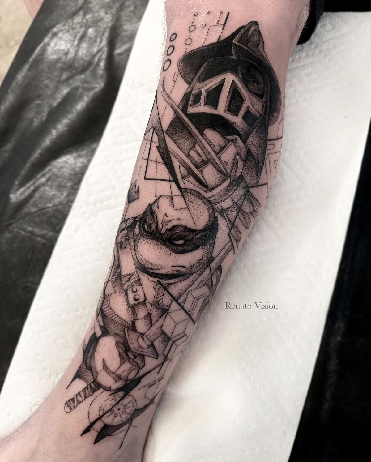 Geometry, Spirit, and Skin: The Art of Renato Vision from São Paulo - image 9