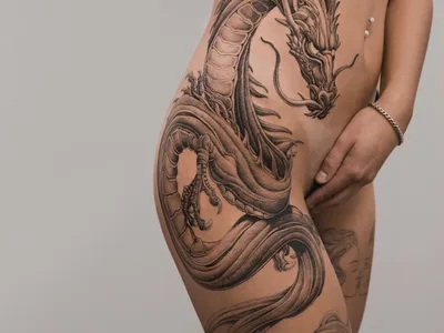 Bedeutung der Drachentätowierung: Symbolik in Kulturen, Stilen & Traditionen