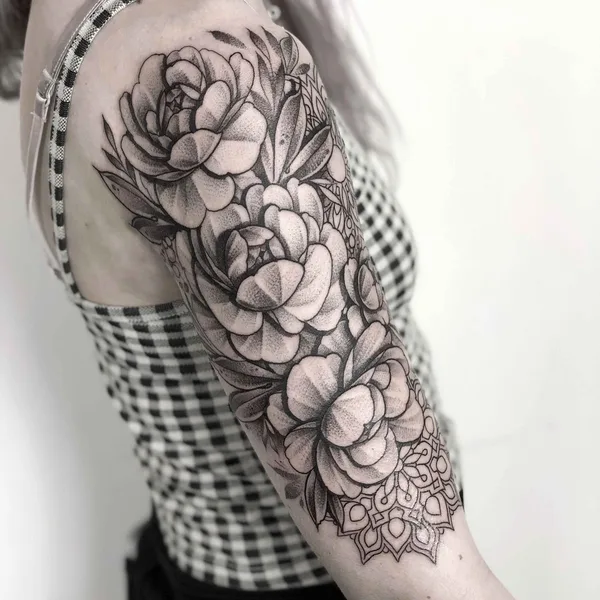 Dotwork tattoo by Taras Shtanko in Kyiv