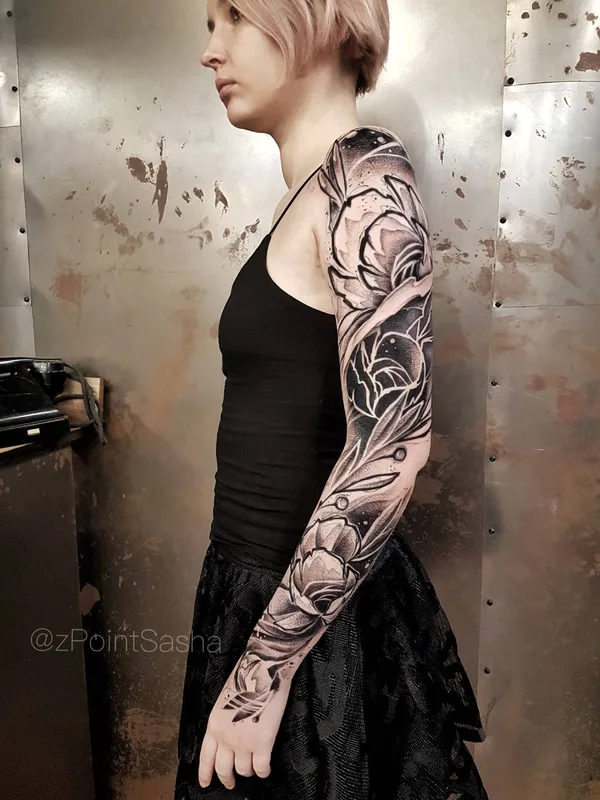 female black and grey blackwork татуировка на full sleeve #27192 | Тату мастер Sasha zPoint
