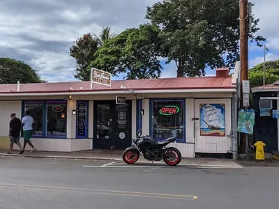 From Ashes to Art: Banyan Tree Tattoo Opens New Ala Moana Studio Honoring Lahaina’s Resilience"