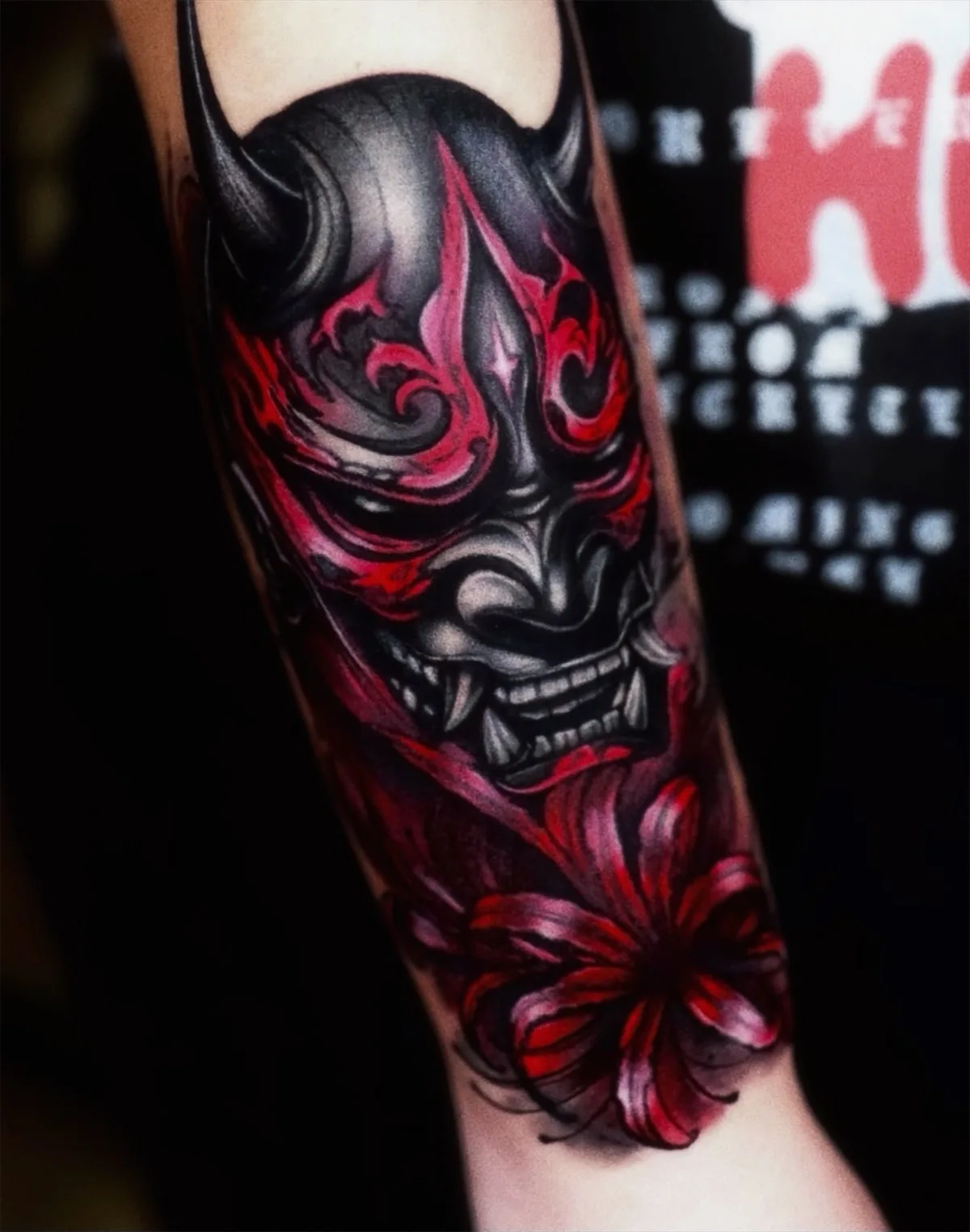 Anastasia Nechaeva’s Tattoos — Between Silver and Color - image 5