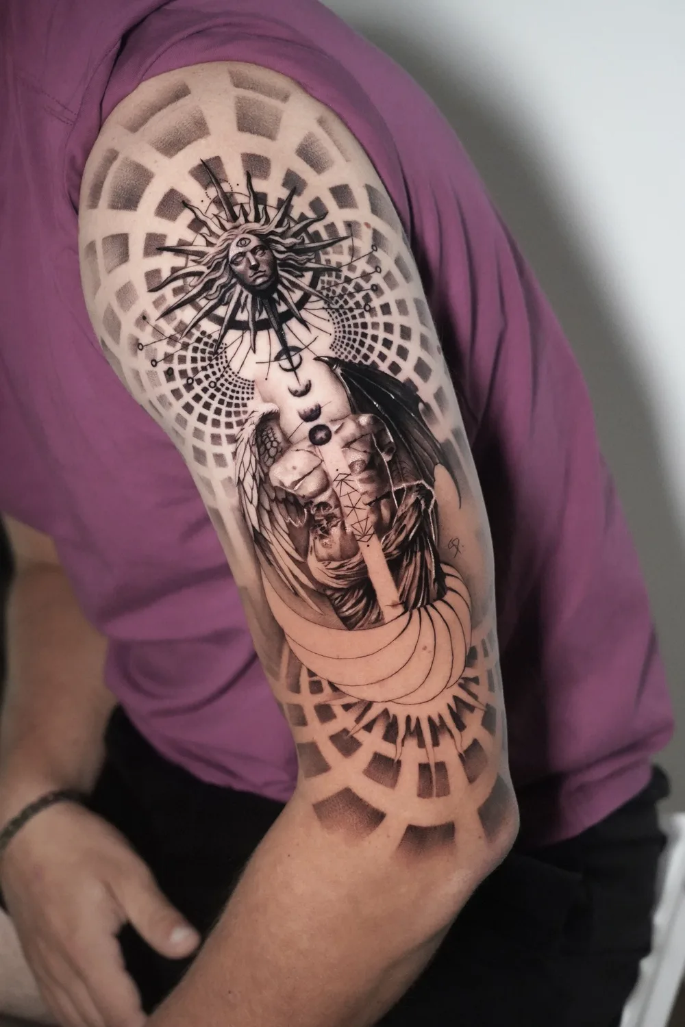 Sabrina One Percent Tattoo: From Roman Sculpture to Black and Grey Realism - image 5