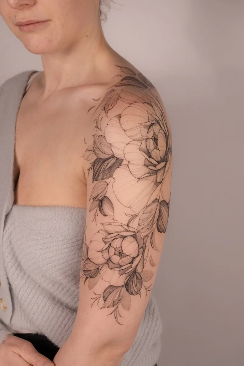 Fineline tattoos by Lass