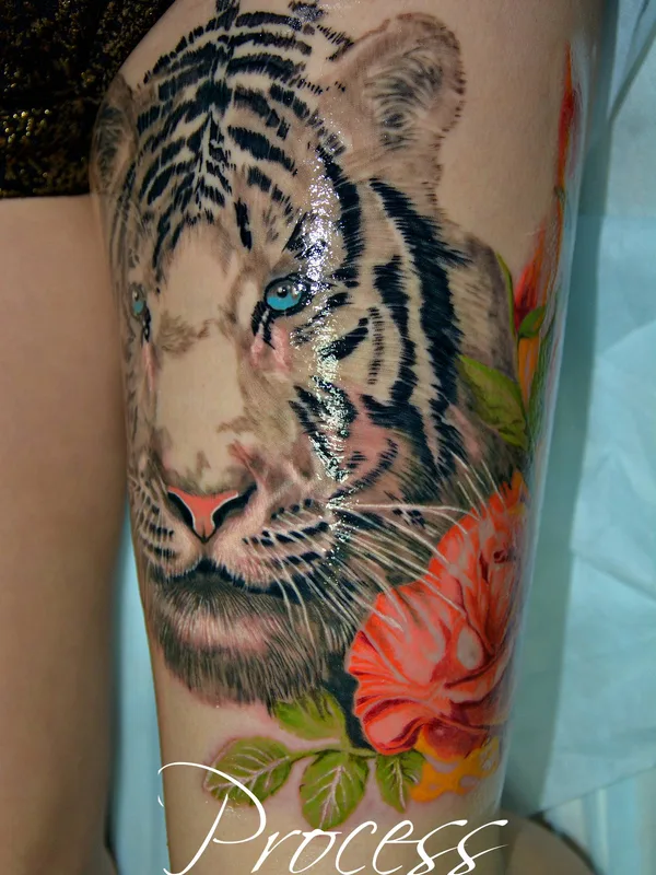 color realism татуировка на thigh #25998 | Тату мастер Вячеслав