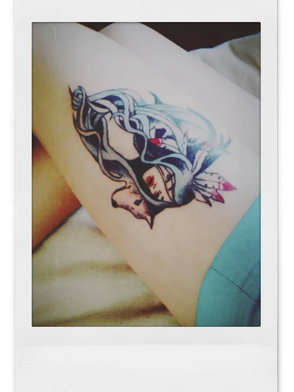 female color illustrative татуировка на thigh #27144 | Тату мастер Анна Румяная