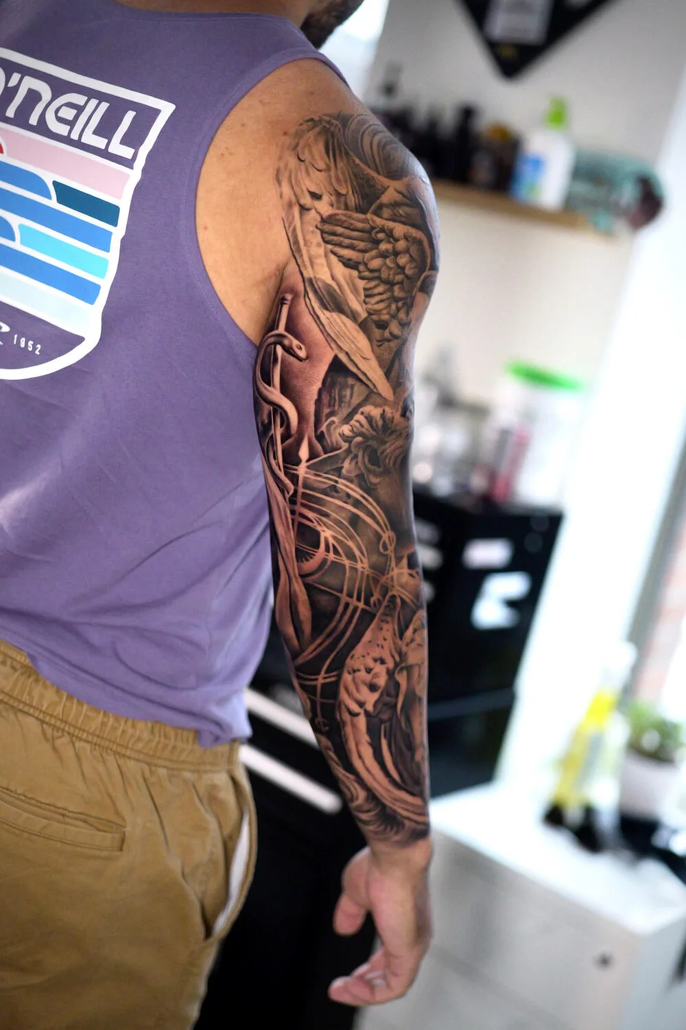 “Every Tattoo in the Beginning Is Basically a Humiliation Ritual” — Ezra Currier on Black-and-Grey Realism - image 11