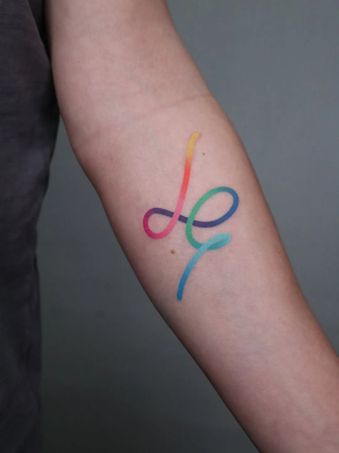 Blekanddots: Come la teoria del colore e la composizione plasmano un tatuatore - image 15