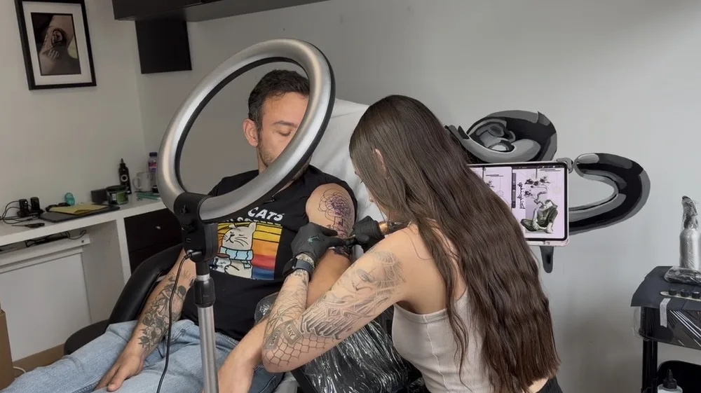 Sabrina One Percent Tattoo: From Roman Sculpture to Black and Grey Realism - image 10