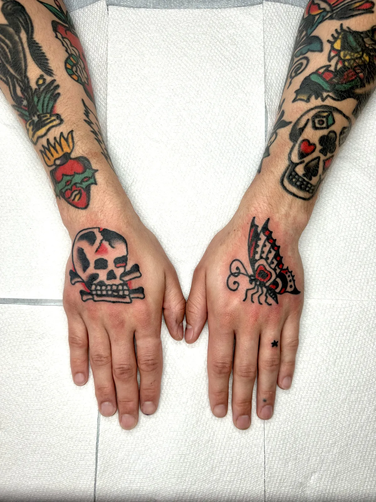 Haiwei Tai: Where Classic American Tattoos Meet Modern Energy - image 1
