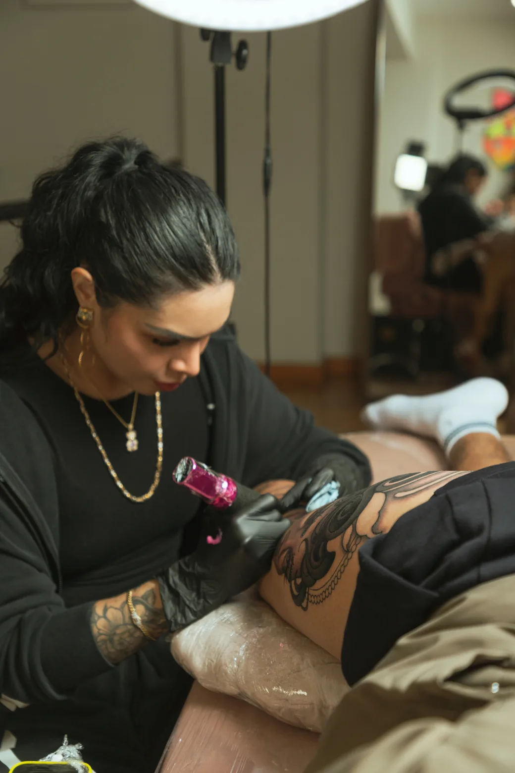 Lilian Raya: The Language of Color and Mexican Identity in Tattooing - image 17