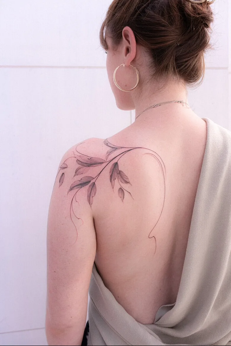 Fineline tattoos by Lass
