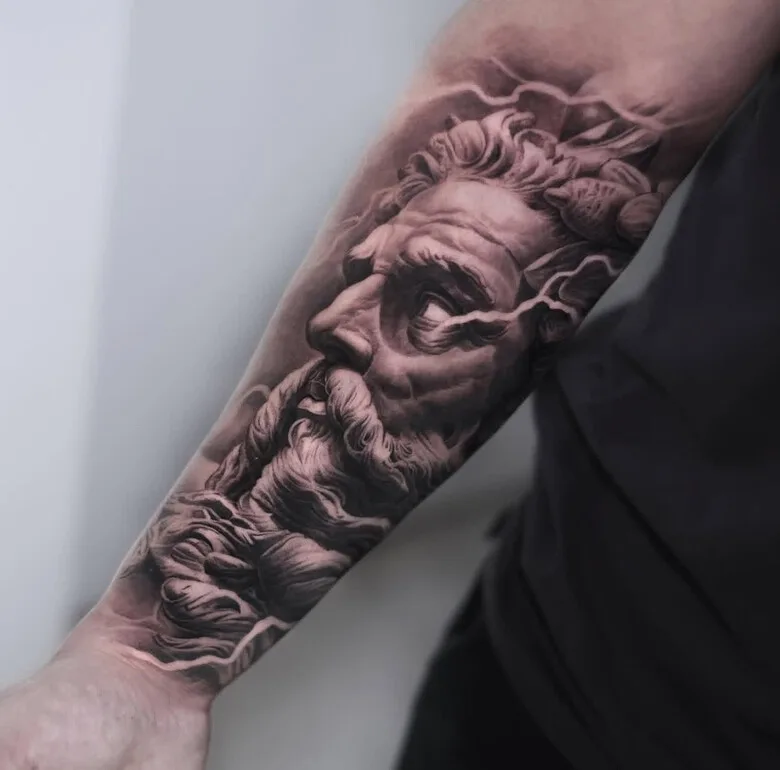 Tatuagens em Estilo Grego por Clay