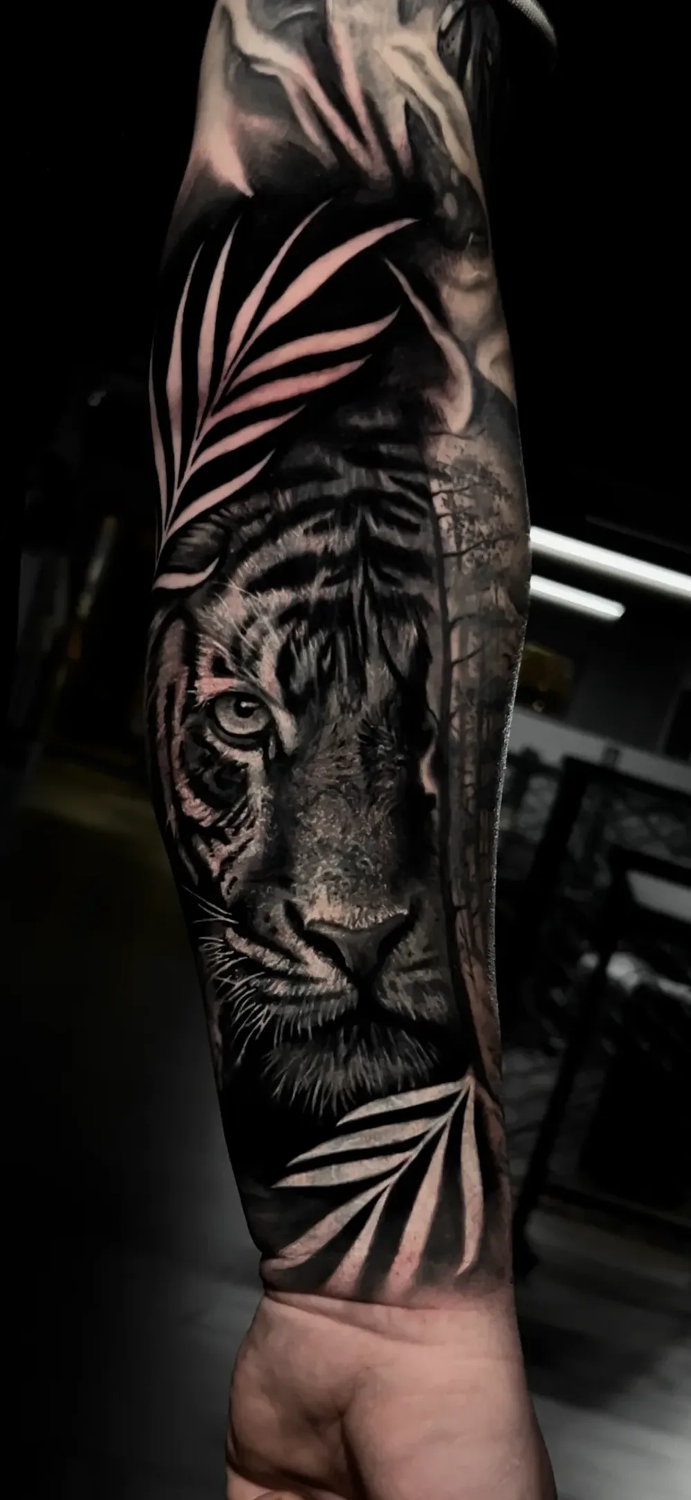 Color Realism That Never Stands Still: Artyom Bychkov - image 5