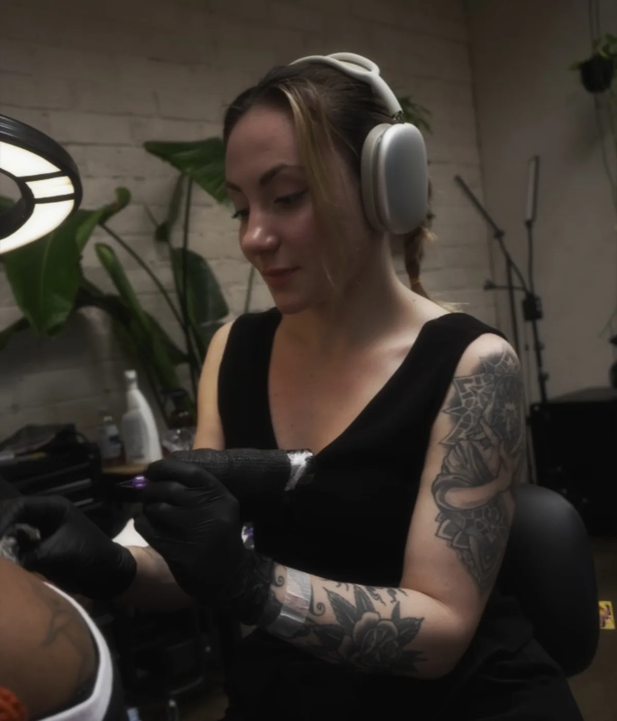 Anastasia Nechaeva’s Tattoos — Between Silver and Color - image 8