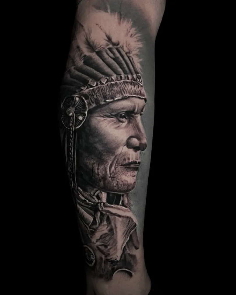  Black & Grey Realism by Bel&eacute;n