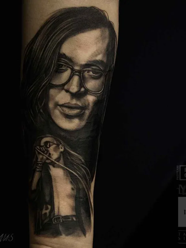 black and grey realism татуировка на forearm #13158 | Тату мастер Асмус Артур