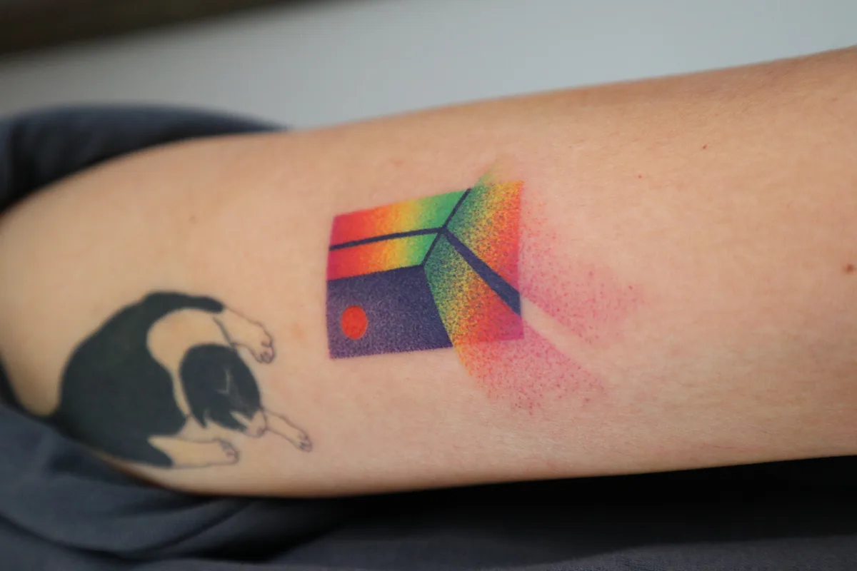 Blekanddots: How Color Theory and Composition Shape a Tattoo Artist - image 10