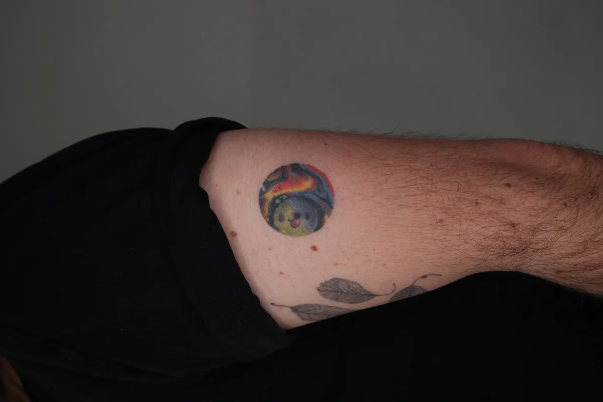Blekanddots: How Color Theory and Composition Shape a Tattoo Artist - image 12