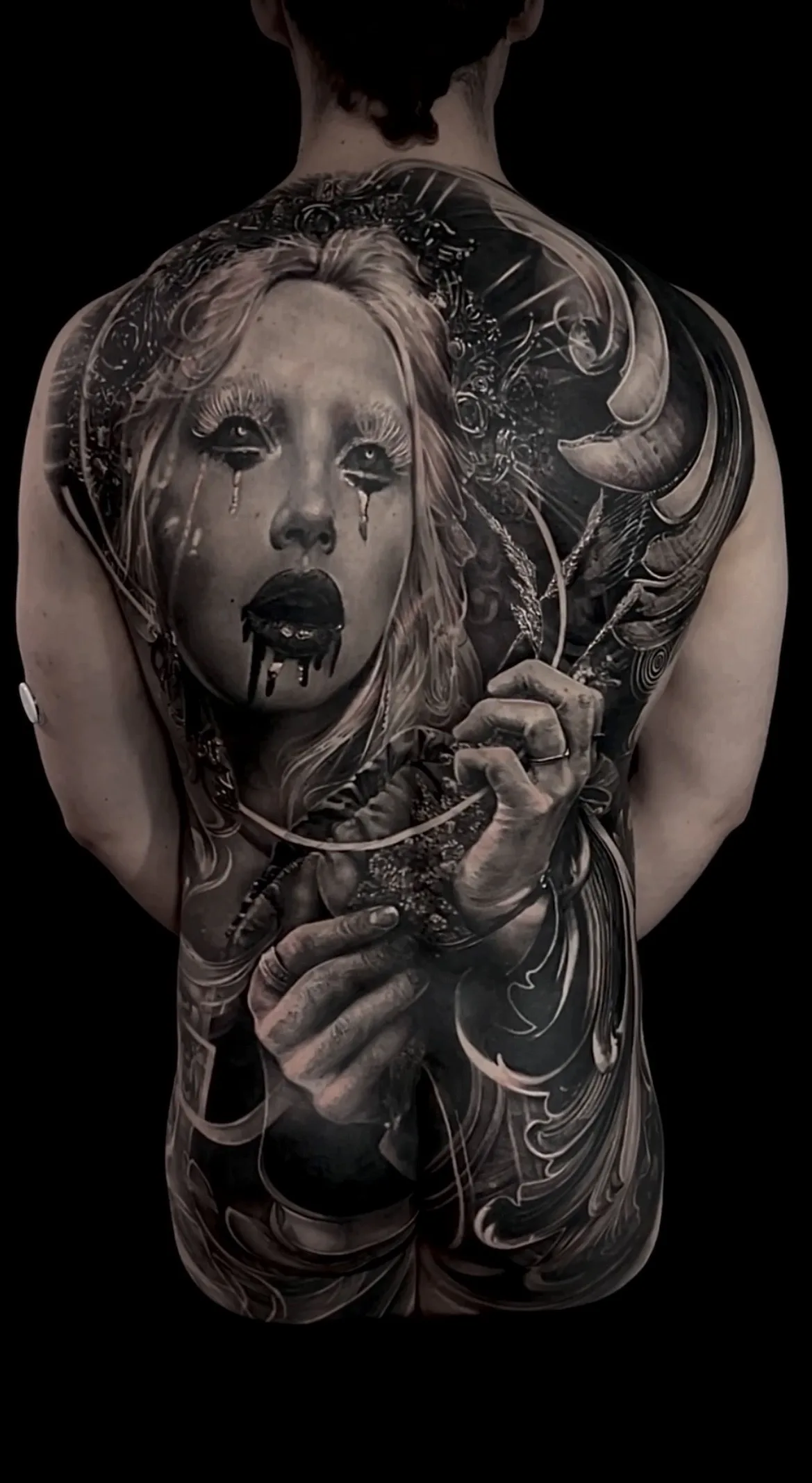 Black & Grey Realism by Owen Paulls