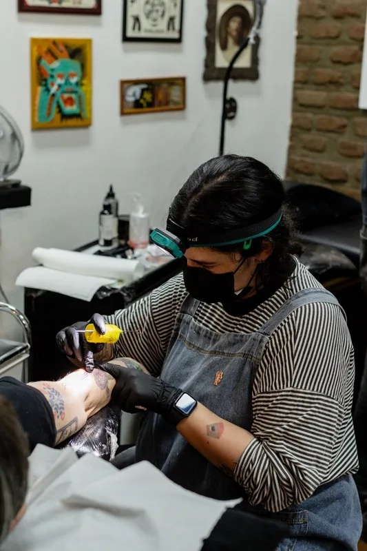 Blekanddots: How Color Theory and Composition Shape a Tattoo Artist - image 5