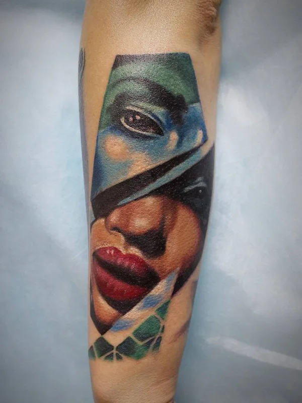 female color realism tatuaje en forearm #26801 | Tatuador Виктор Павлюченко
