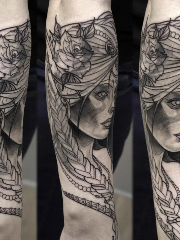 female black and grey blackwork татуировка на forearm #19489 | Тату мастер Богдан 