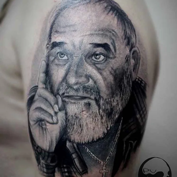 Реализм tattoo by    Postoronnie in Екатеринбург
