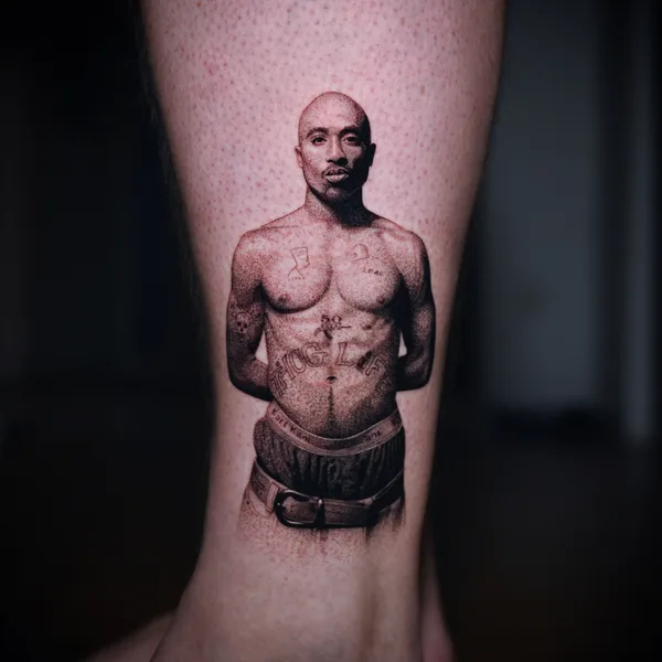 Микрореализм tattoo by Professor Che in Москва