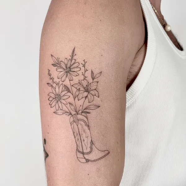 Ботаника tattoo by Daria Galina in Montréal