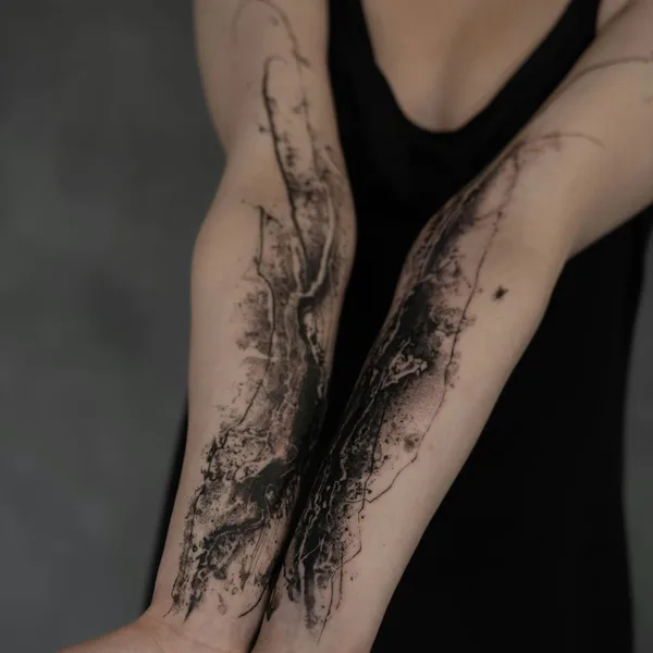 Abstract tattoo by Edvin Tedebring in København