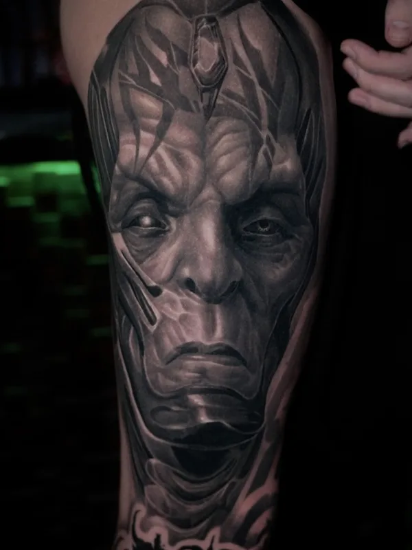 black and grey black and grey татуировка на thigh #90543 | Тату мастер Igor VLK