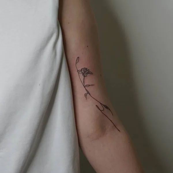 Micro Realism tattoo by Kandaurova Maria