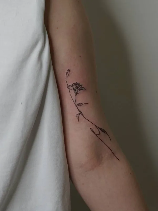 Micro Realism tattoo by Kandaurova Maria
