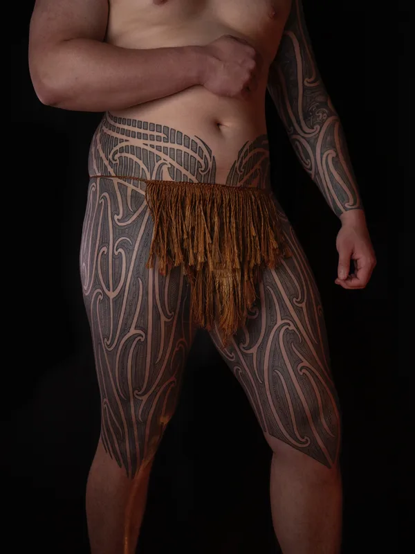 male black tribal tattoo auf full body #88527 | Tätowierer Lance Ngata