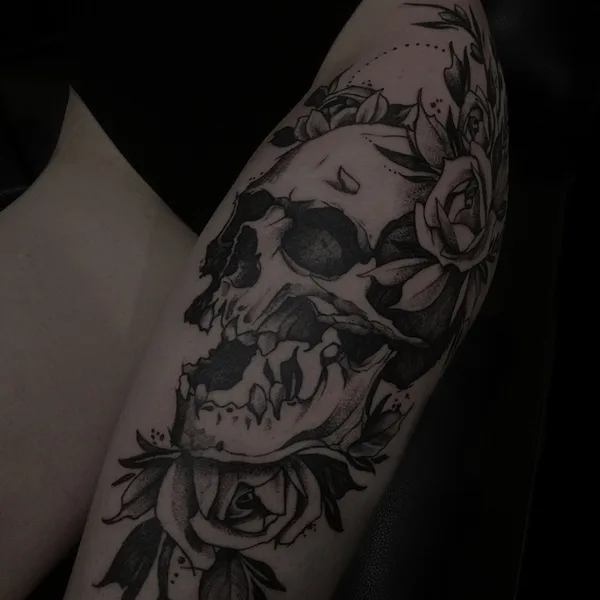 whipshading tattoo by Max Hyde in Saint Petersburg