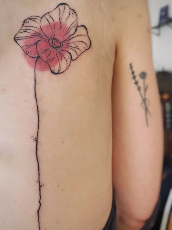 female color botaniс tatouage sur back #85738 | Artiste tatoueur May